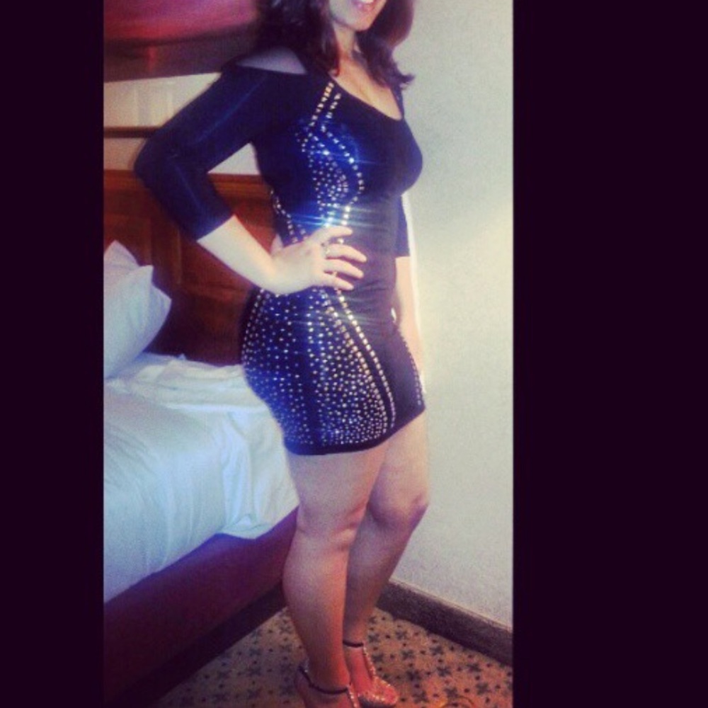 Bebe dress - Picture 4 of 4
